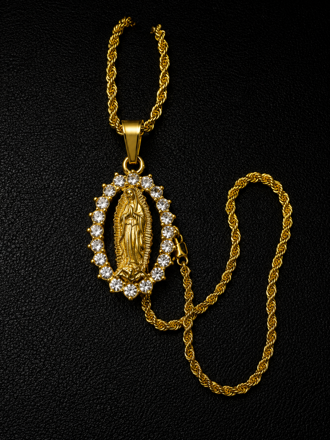 Cadena de soga size 18 con charm de virgen